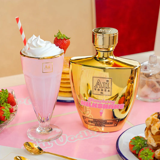 AU STRAWBERRY MILKSHAKE 70CL